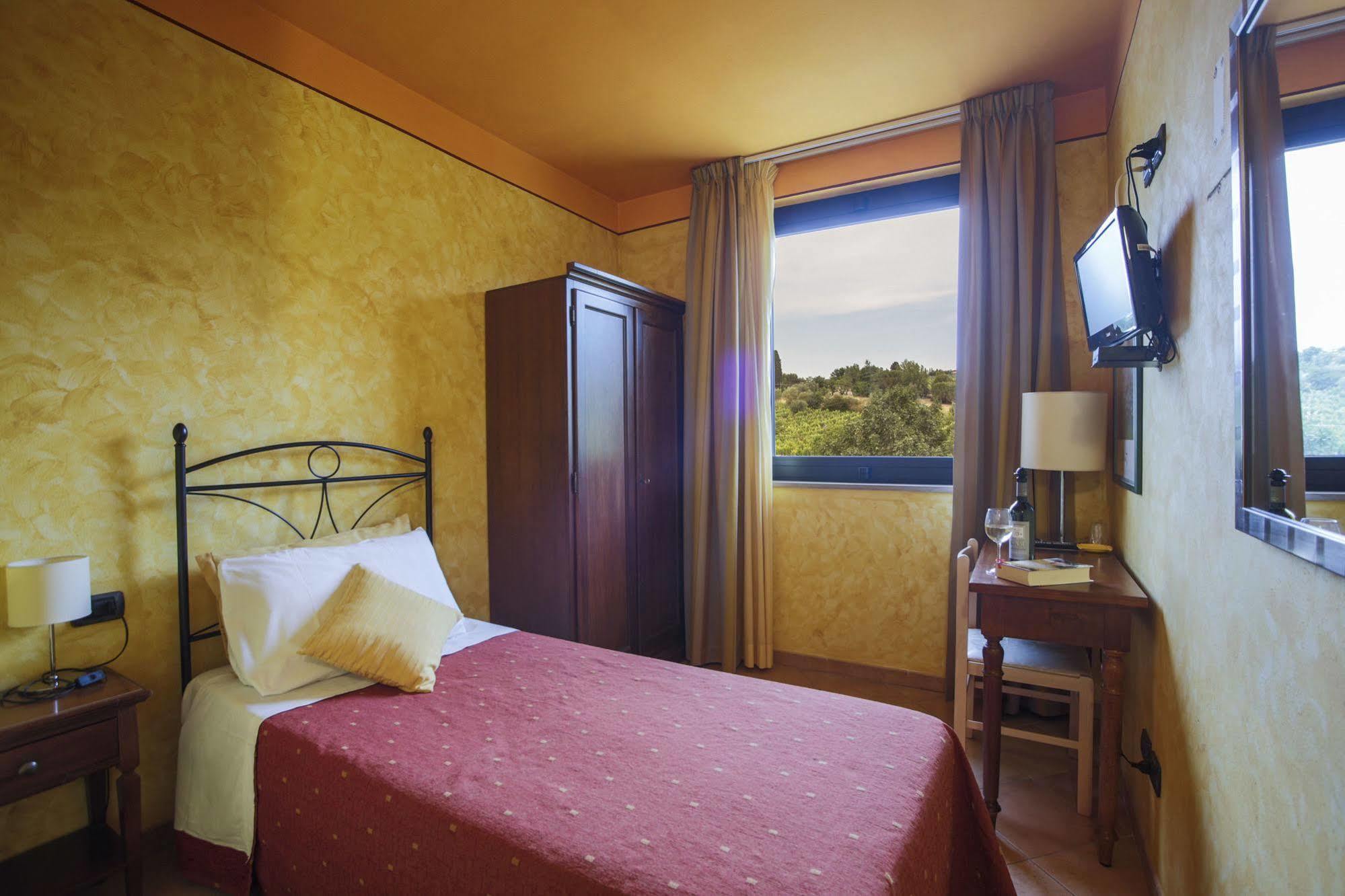 L'Antica Sosta Hotel Кастелфиорентино Екстериор снимка